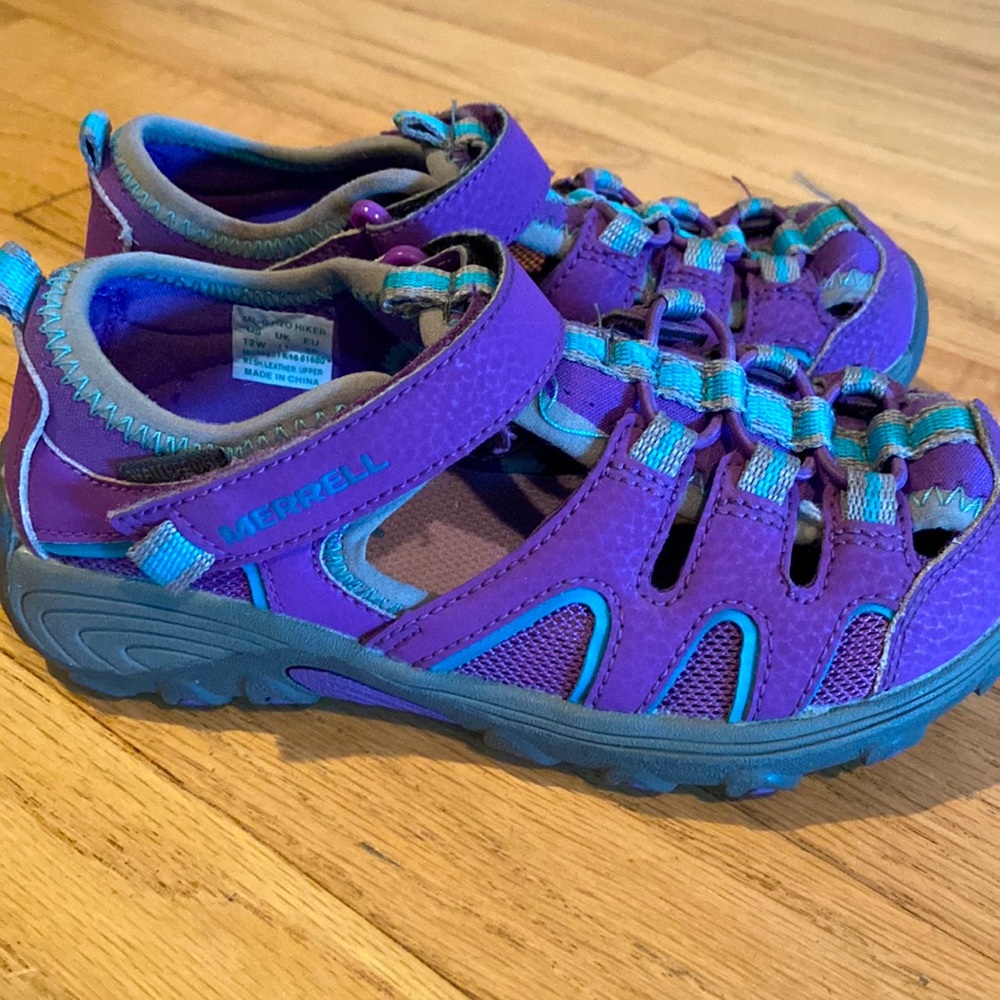 Merrell Girls Size 12 Hiking/Water Sandals